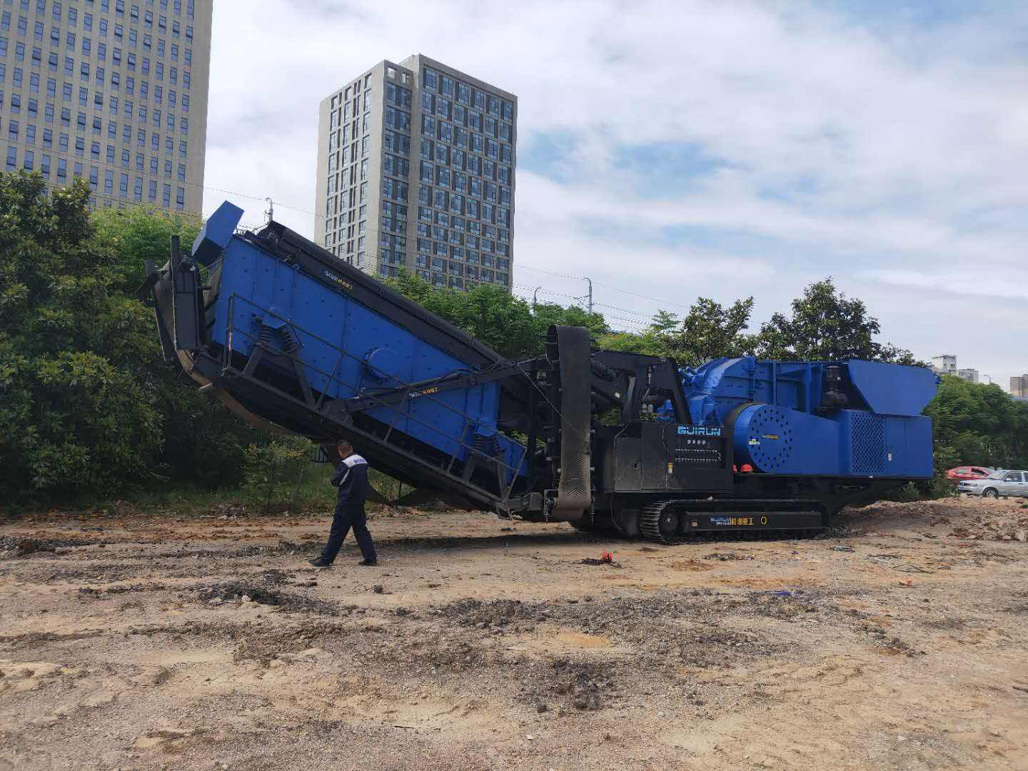 Crawler Type Crusher Plant